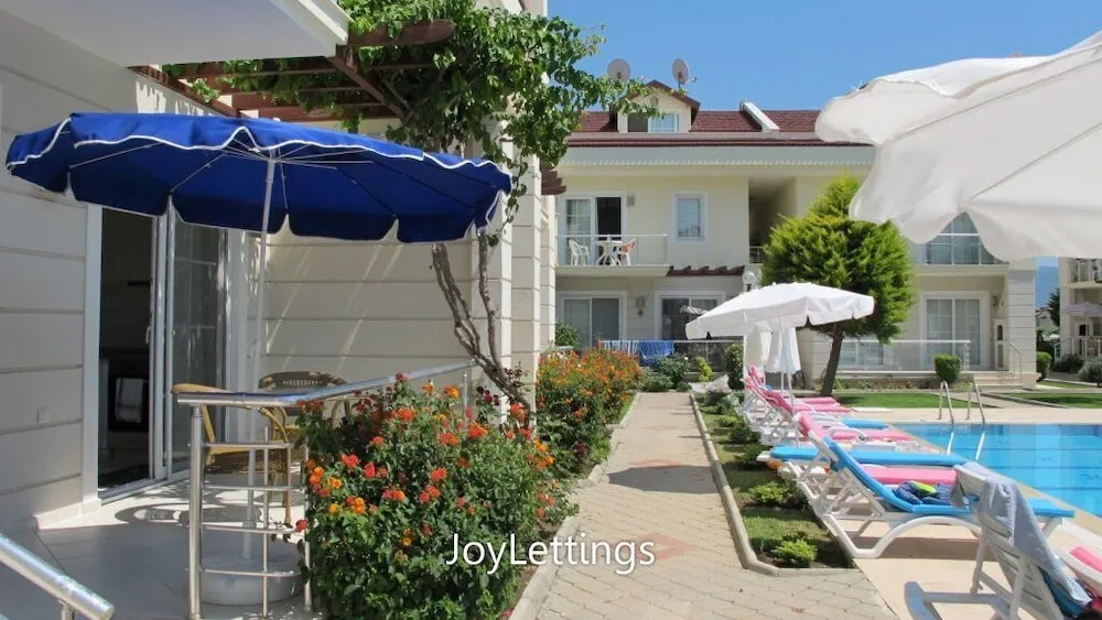 Güneşlenme verandası