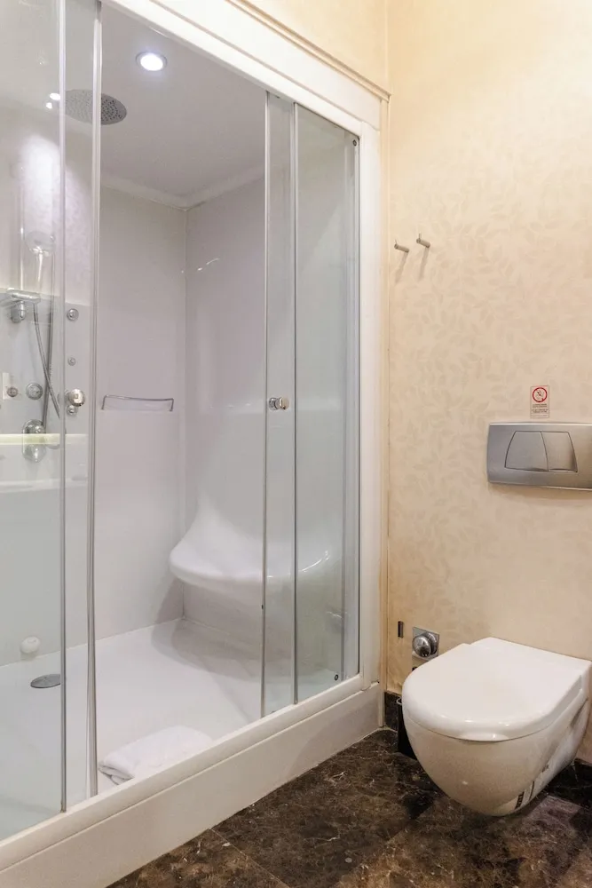 Penthouse Two Bedroom Apartment