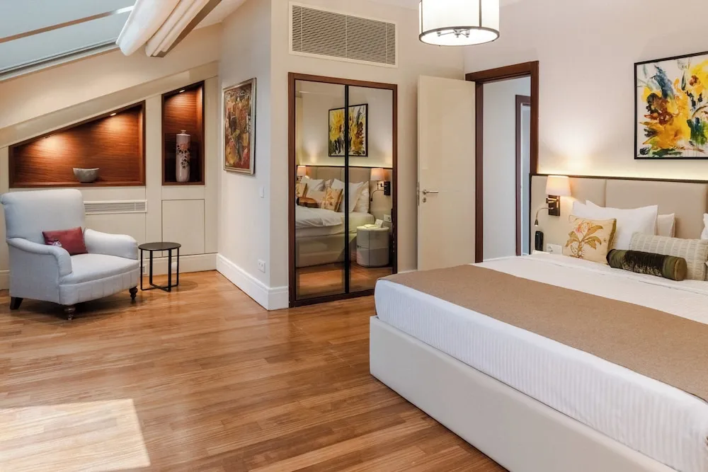 Penthouse Two Bedroom Apartment