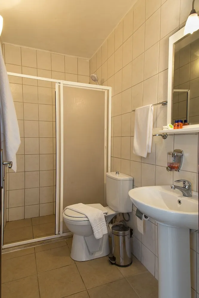 Standard Üç Kişilik Oda