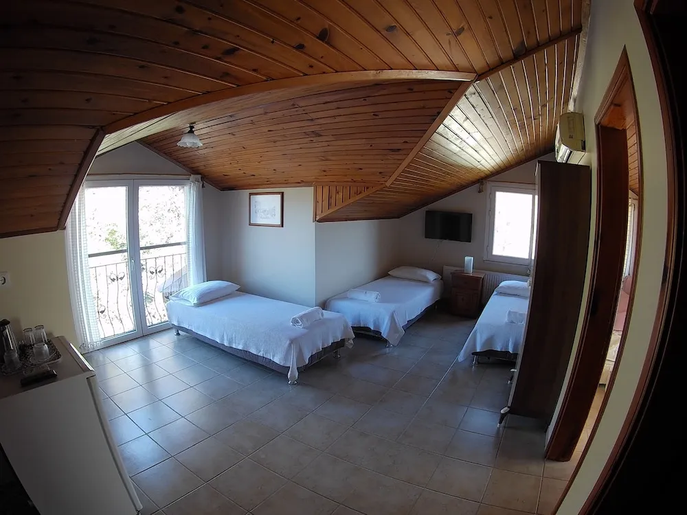Family Suite With 2 Bedrooms
