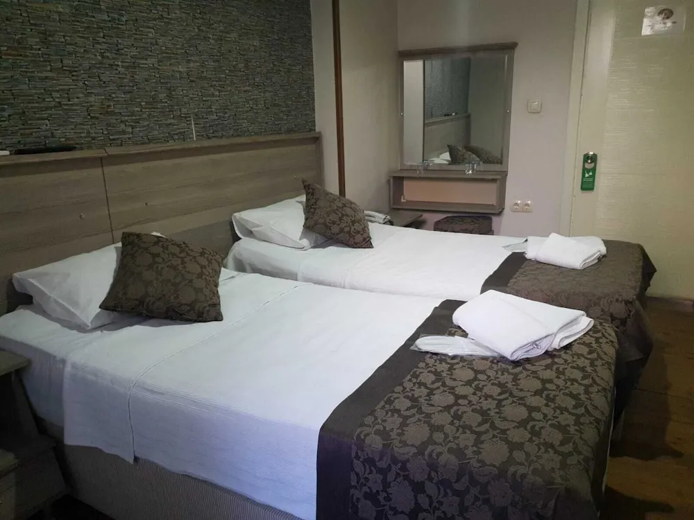 Classic İki Ayrı Yataklı Oda