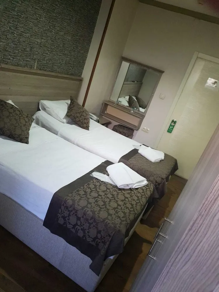 Classic İki Ayrı Yataklı Oda