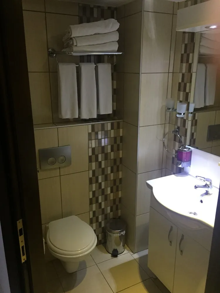 Standard Üç Kişilik Oda