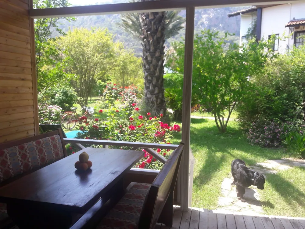 Family Bungalov, 2 Yatak Odası, Teras (with living room)