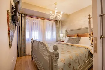 Lord Morgan & Exclusive Design Nişantaşı