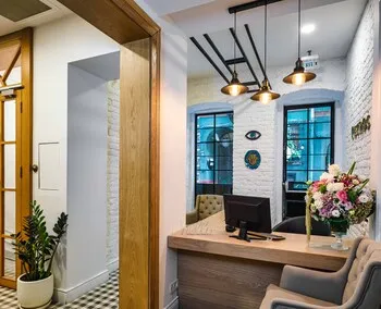 Petros Hotel