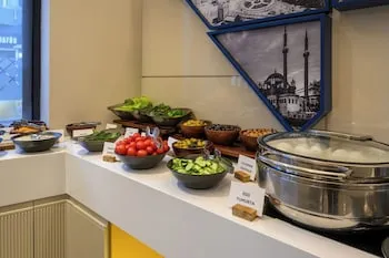 Four Points Express by Sheraton, İstanbul, Taksim Meydanı