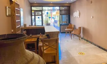 Nur Suites & Hotels