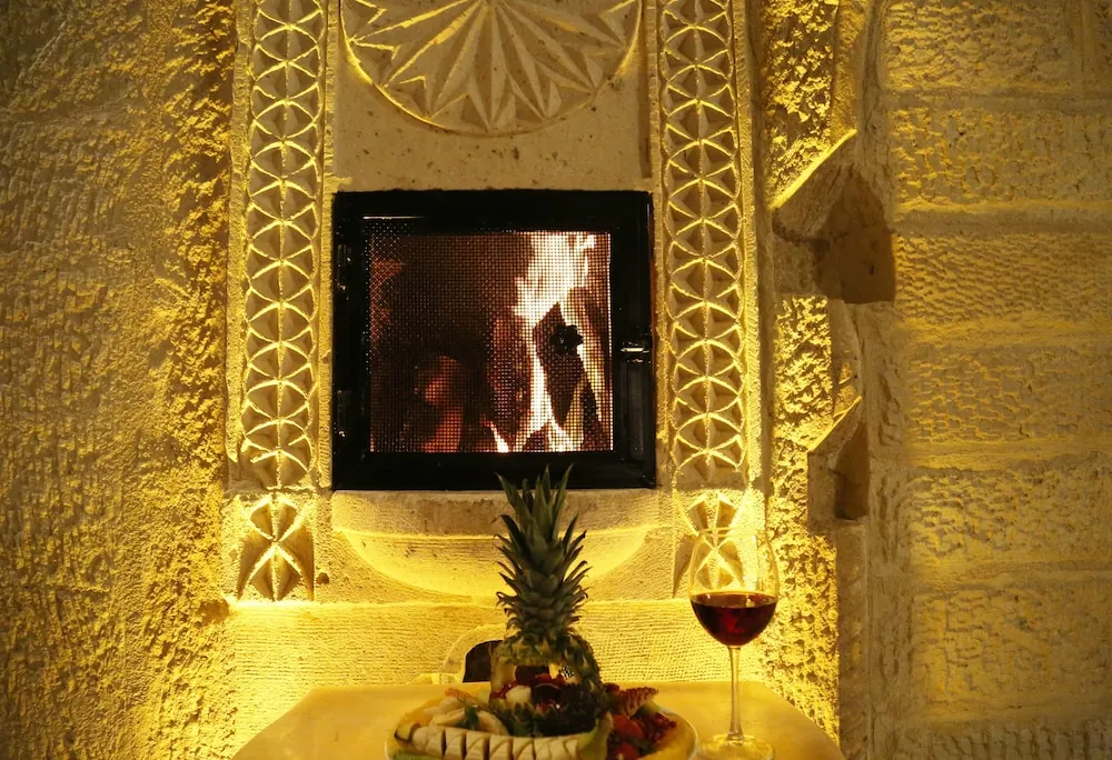 Deluxe Queen Suite