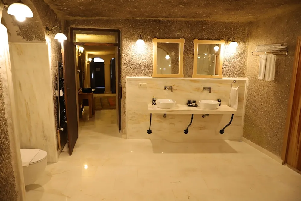 King Suite
