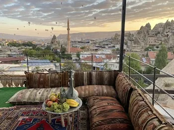 Roma Cave Suite Hotel