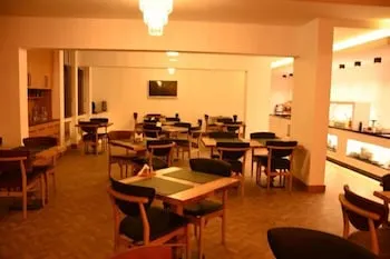Ak Life Hotel & Suit