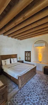 Nahrin Hotel & Art