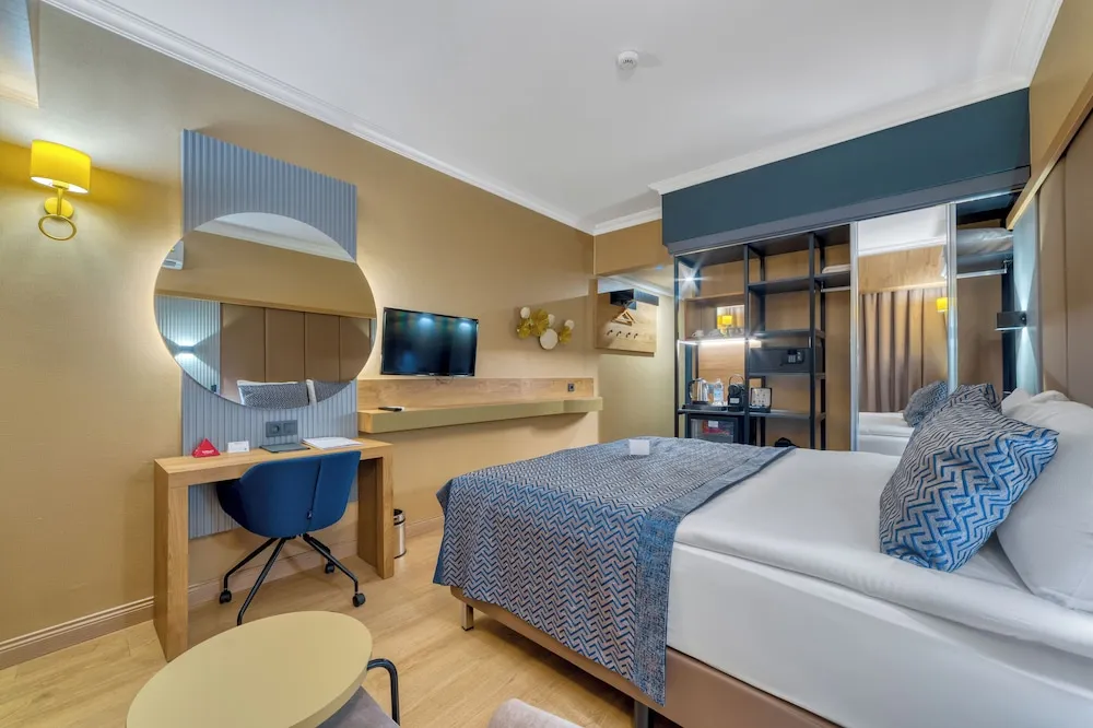 Standard Room Land View