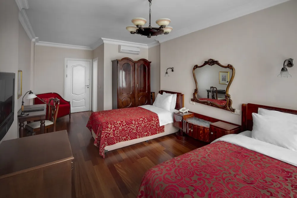 Deluxe İki Ayrı Yataklı Oda