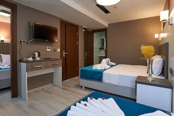 Renzo Hotel