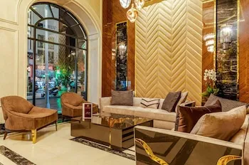Beethoven Senfoni Hotel