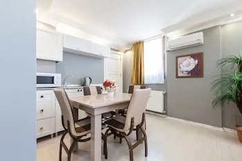 Galata Port Flat Company