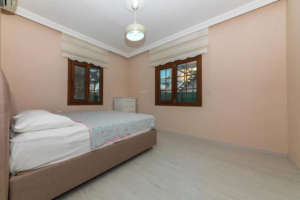Classic Villa