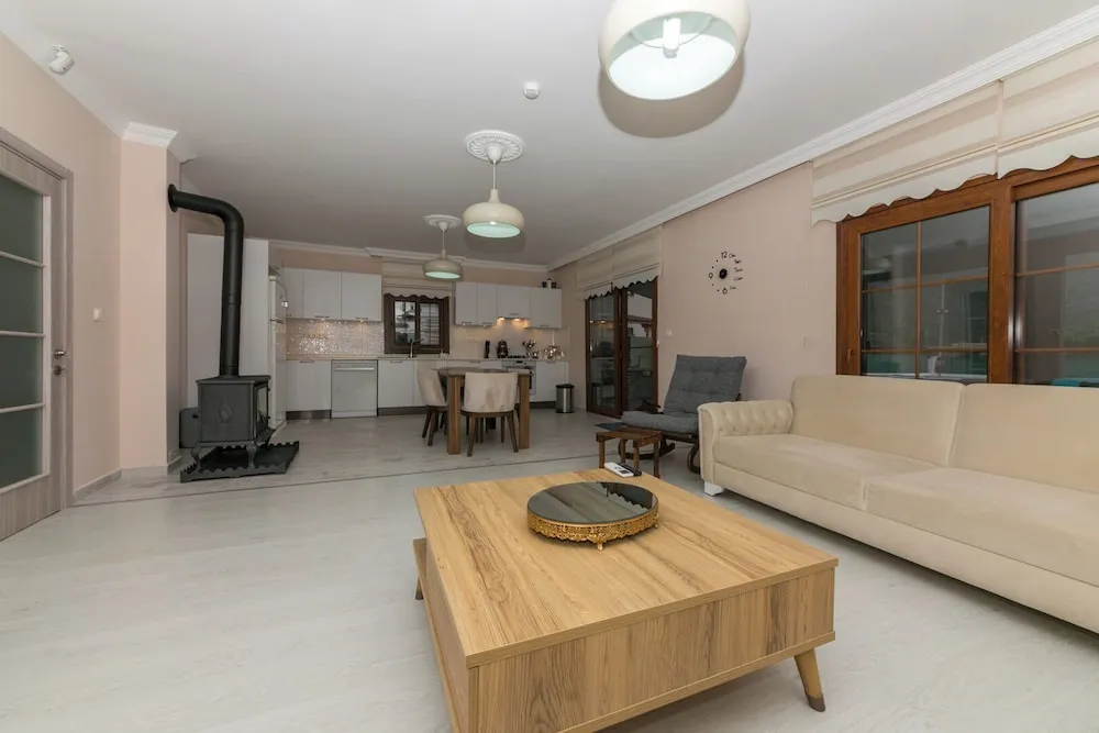 Classic Villa