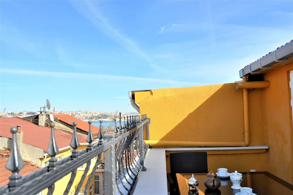 Süit, Balkon, Deniz Manzaralı (Lotus)