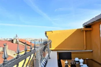 Emil House Apart Hotel