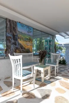 Mavi Beyaz Otel