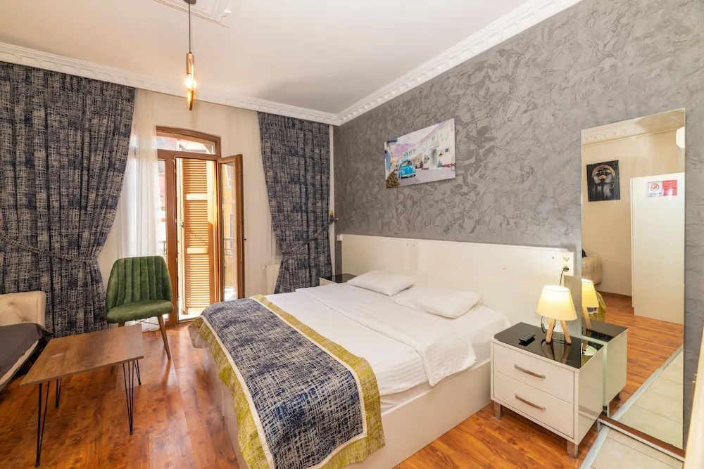 Superior Triple Room