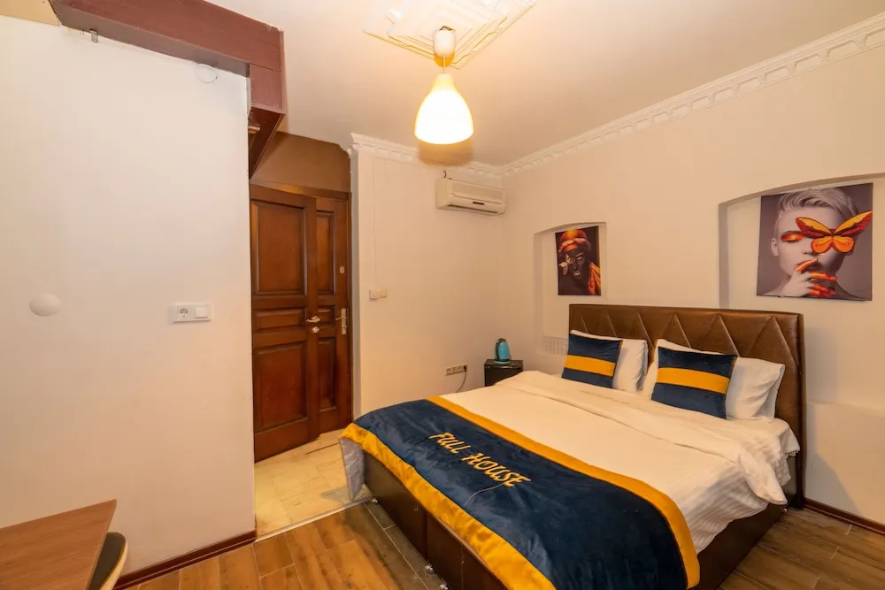 Economy Tek Büyük Yataklı Oda