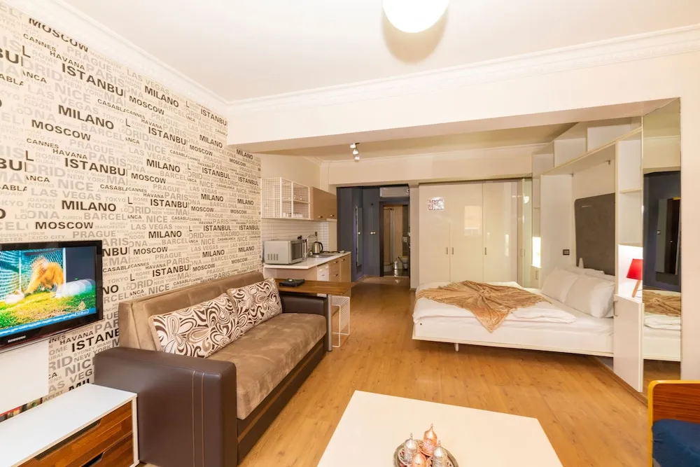 Standard Family Room