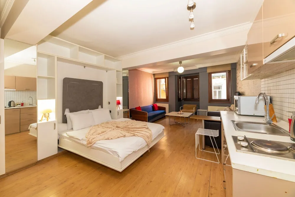 Standard Family Room