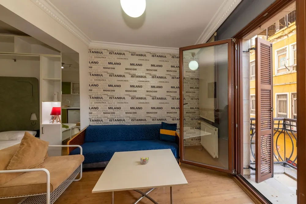 Superior Family Room