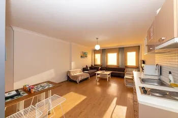 Opera House Hotel