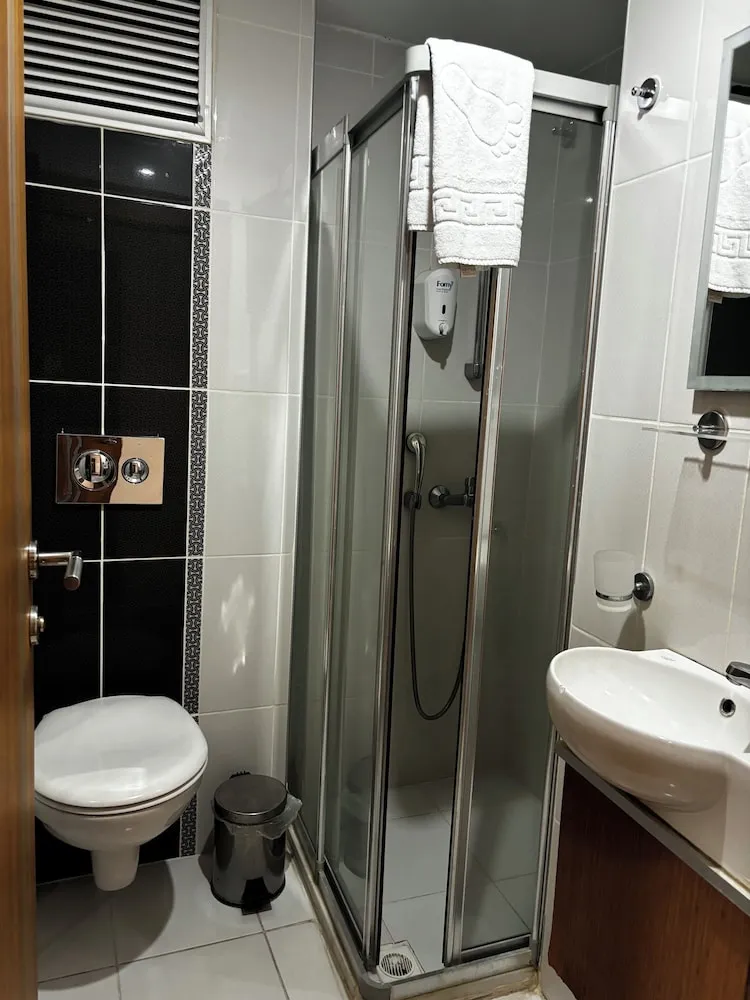 Standard Oda, 1 Çift Kişilik Yatak