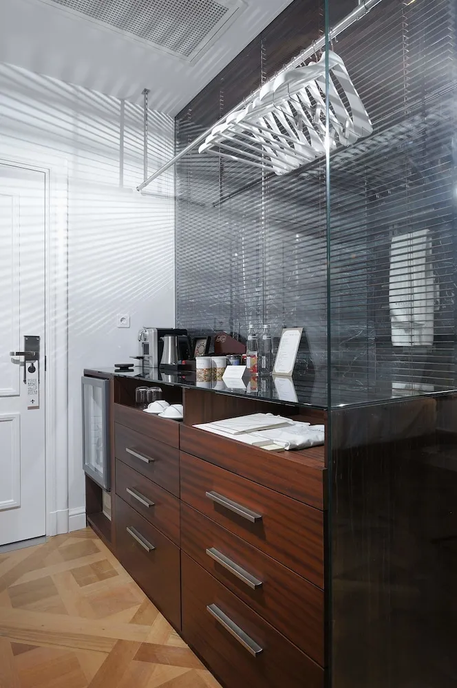 Deluxe İki Ayrı Yataklı Oda, 2 Tek Kişilik Yatak, Balkon, Bahçe Manzaralı
