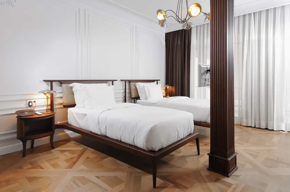 Deluxe İki Ayrı Yataklı Oda, 2 Tek Kişilik Yatak, Balkon, Bahçe Manzaralı