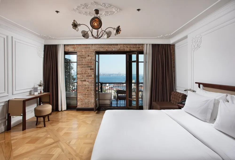 Deluxe Oda, Balkon, Deniz Manzaralı