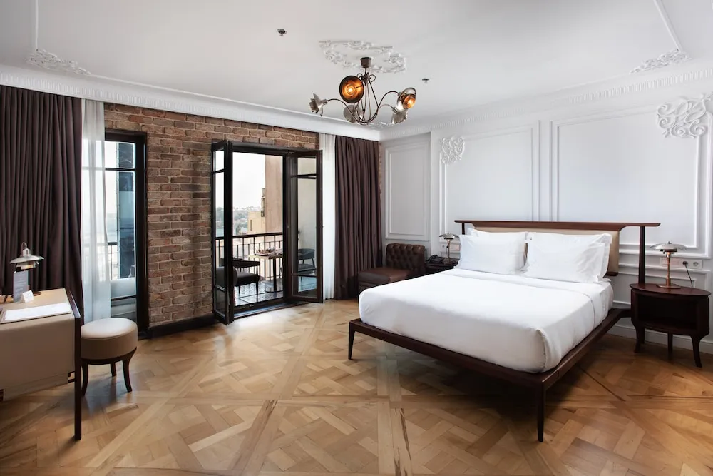 Deluxe Oda, Balkon, Deniz Manzaralı