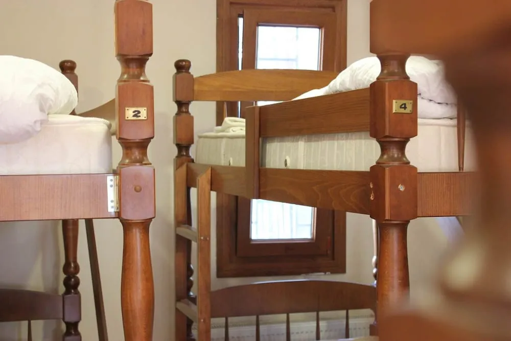Standard Ortak Ranzalı Oda, Birden Çok Yatak, Şehir Manzaralı