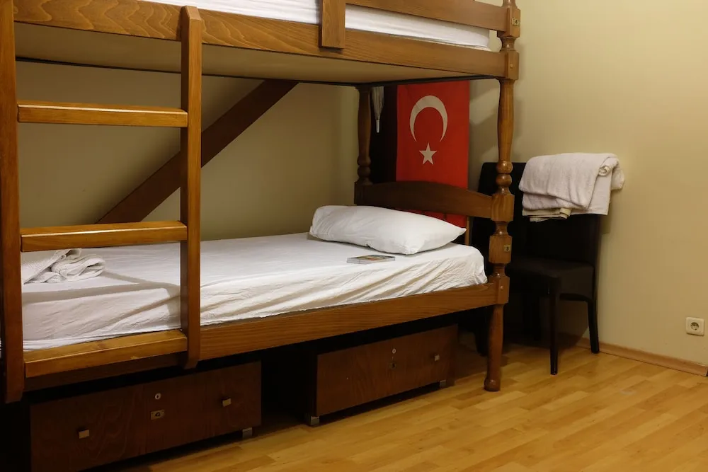 Standard Oda, Birden Çok Yatak, Özel Banyo