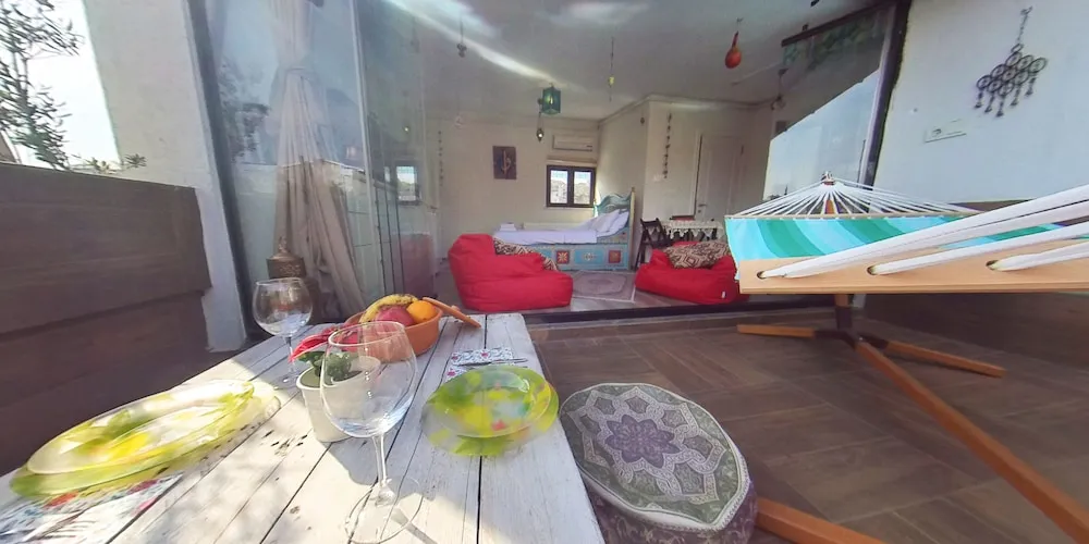 Romantic Çatı Katı (Loft), 1 Çift Kişilik Yatak, Teras, Şehir Manzaralı