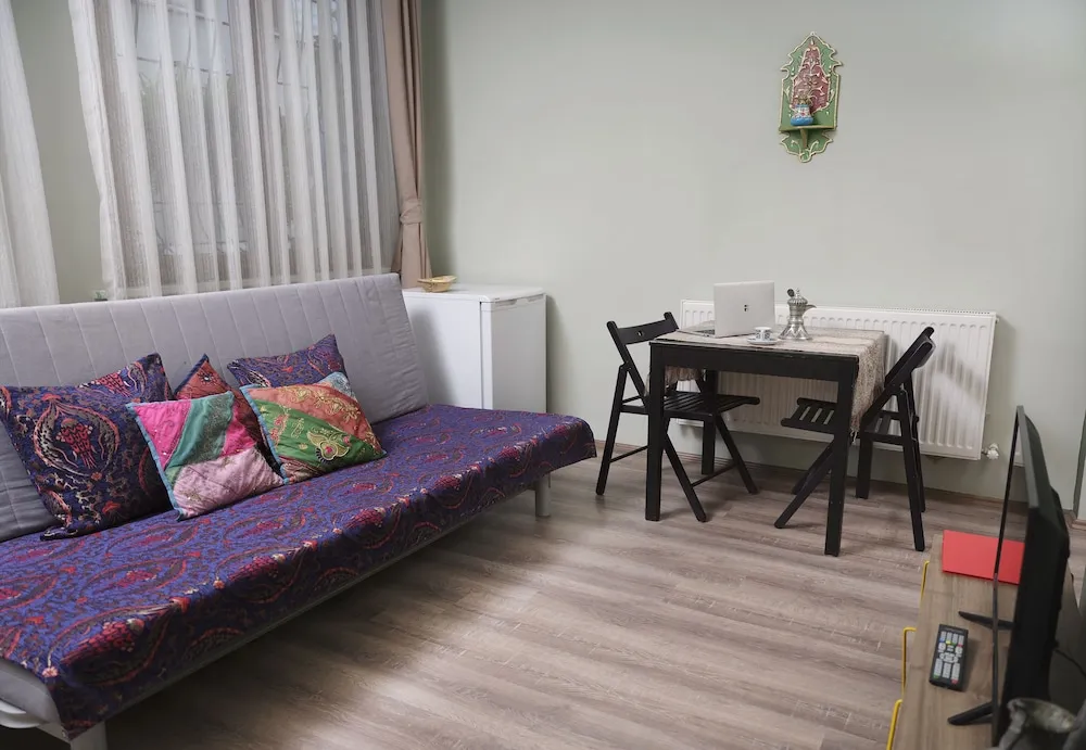 Comfort Apart Daire, 1 Çift Kişilik Yatak ve Çekyat, Mutfak, Zemin Kat