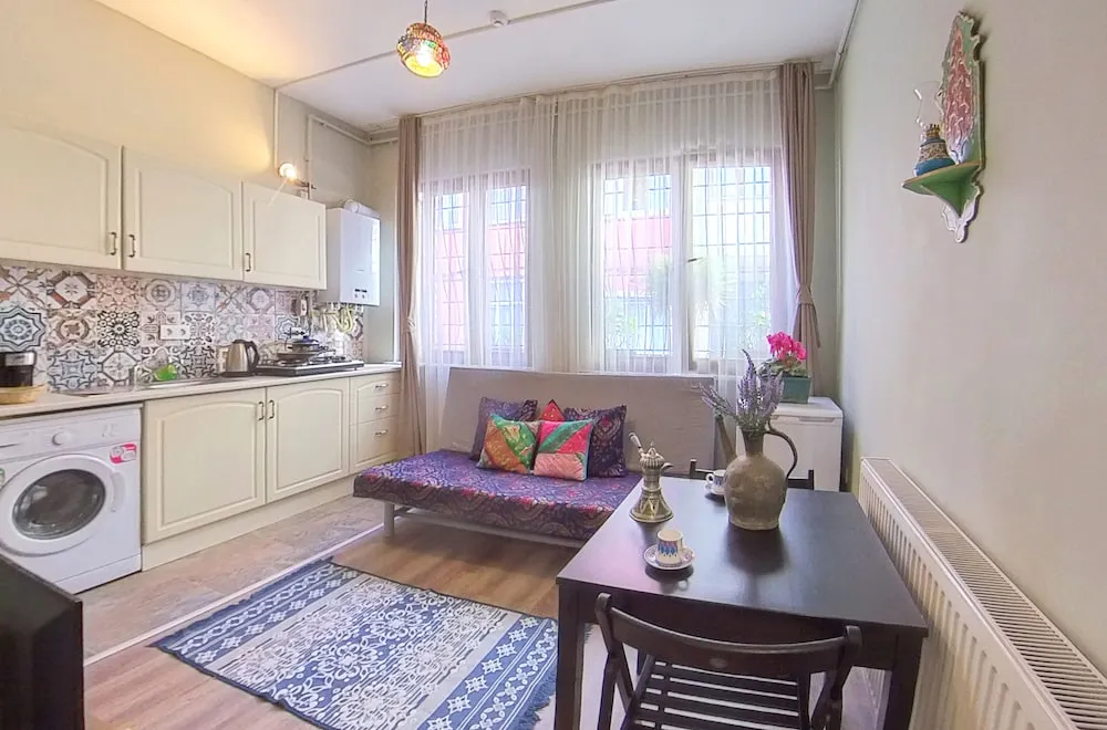 Comfort Apart Daire, 1 Çift Kişilik Yatak ve Çekyat, Mutfak, Zemin Kat