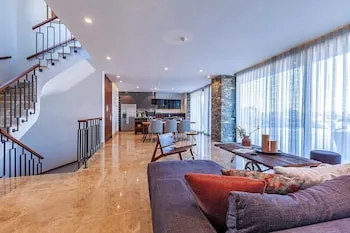 7 Deluxe - Baştan Çıkaran Stil ve Dinginlik