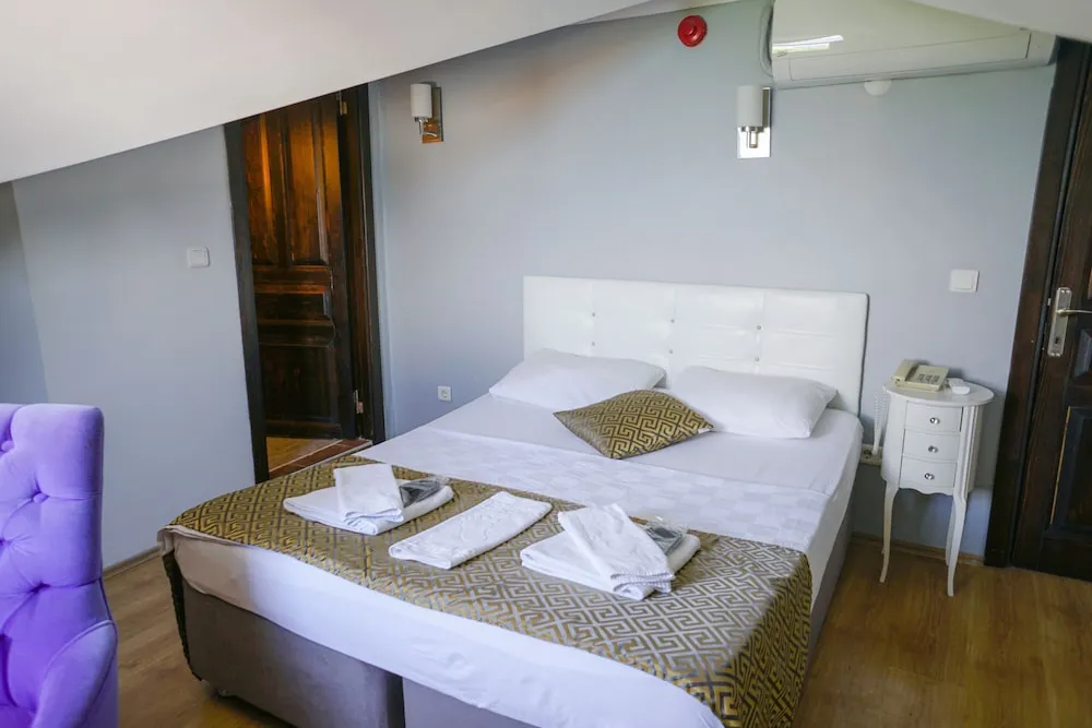 Deluxe Deniz Manzarali Oda