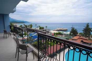 Fore Resort & Spa