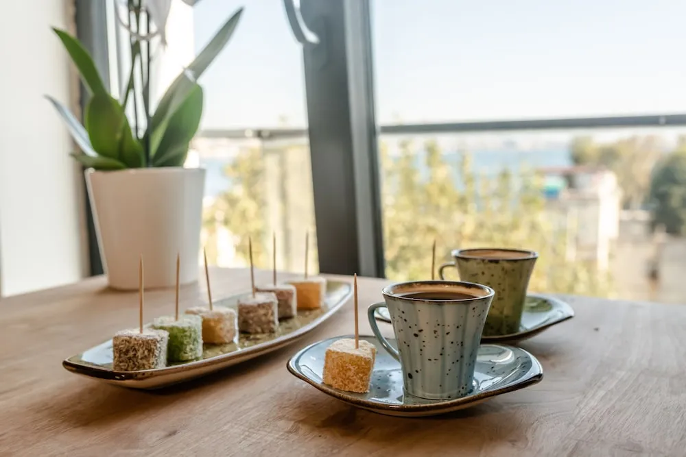 Deluxe Tek Büyük Yataklı Oda, Deniz Manzaralı