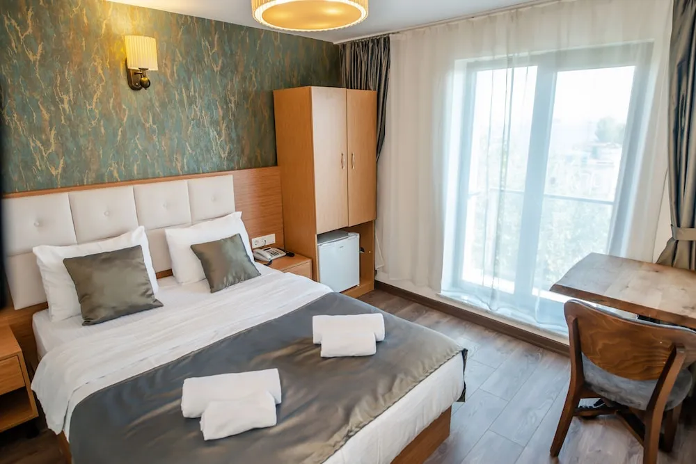 Deluxe Tek Büyük Yataklı Oda, Deniz Manzaralı