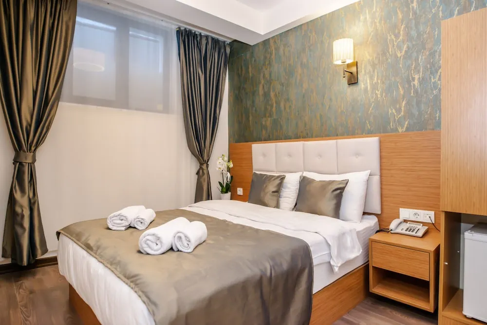 Economy Tek Büyük Yataklı Oda